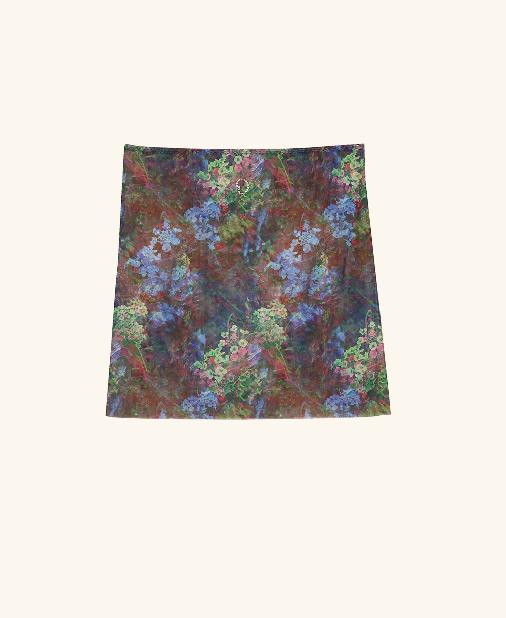 Caly skirt tale