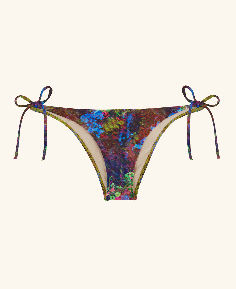 Dolores bottom tie tale