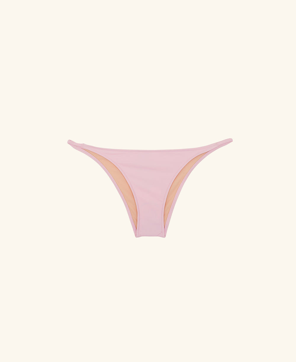 Dolores bottom flirty